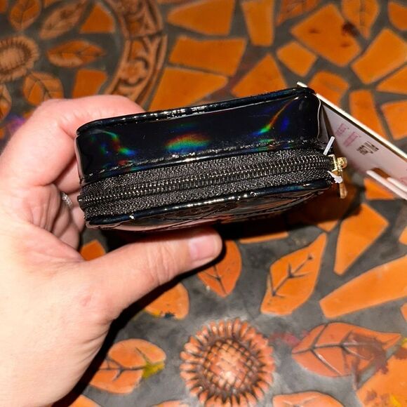 MIAMICA Travel Zip Around Pill Case Quilted Diamond Sewn Black Faux Leather - Picture 4 of 8